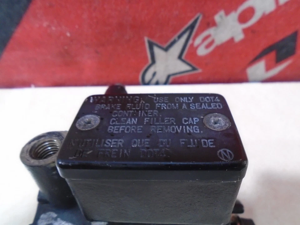 1999 Honda XR 650L cilindro dianteiro Brakemaster XR80R - Imagem 3 de 4