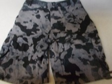 Under Armour Cargo Shorts Black/Gray YMD 10-12