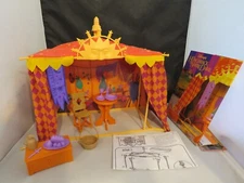 Vintage Hunchback of Notre Dame Esmerelda Gypsy Festival Tent Playset 662