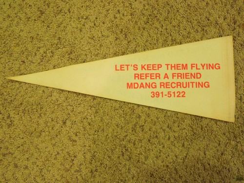 Vintage 1985 Maryland Air National Guard 135th TAG Celebration Pennant - Picture 8 of 11