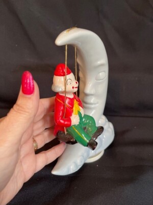 VTG CLOWN SWINGING ON THE MOON CERAMIC MUSIC BOX WORKS PLAYS