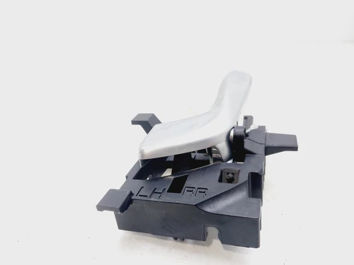 83613H8500 Maniglia Interna Posteriore Sinistra per KIA STONIC (YBCUV) 8958727 - Foto 4 di 10