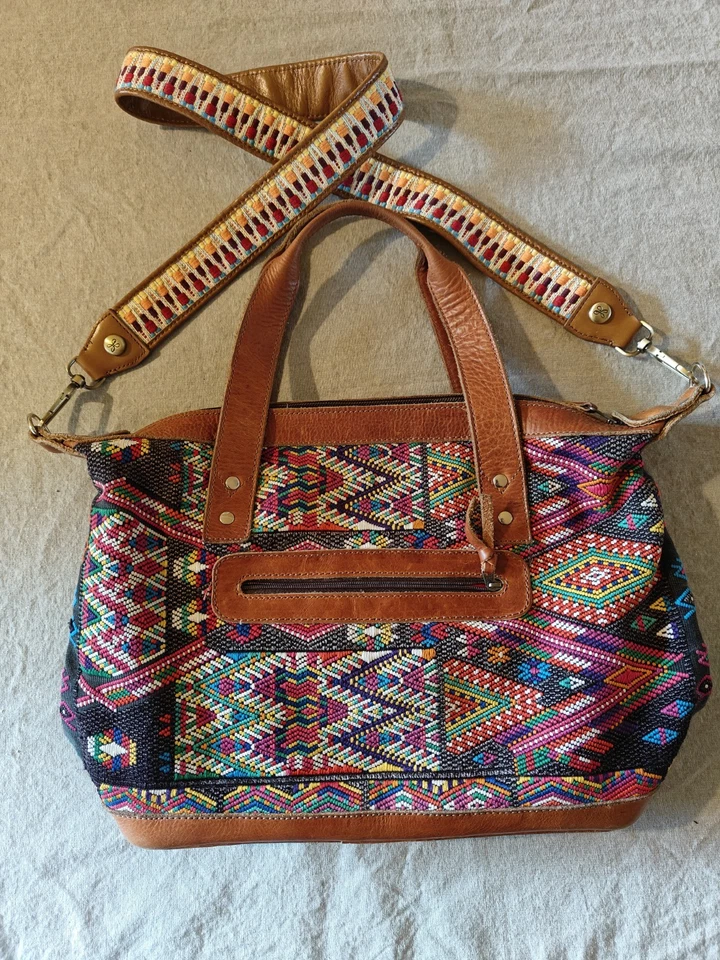 Nena and Co. Bolso Bandolera Cartera, Cuero, Bordado Foto 2 de 4