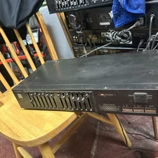 Technics SH-Z200 Stereo Graphic Equalizer Working Condition From Japan