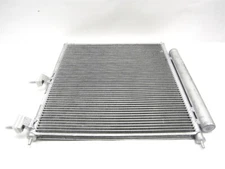 2519432C1 NEW INTERNATIONAL LOW CAB A/C CONDENSER 2519293C91 1E0071670000