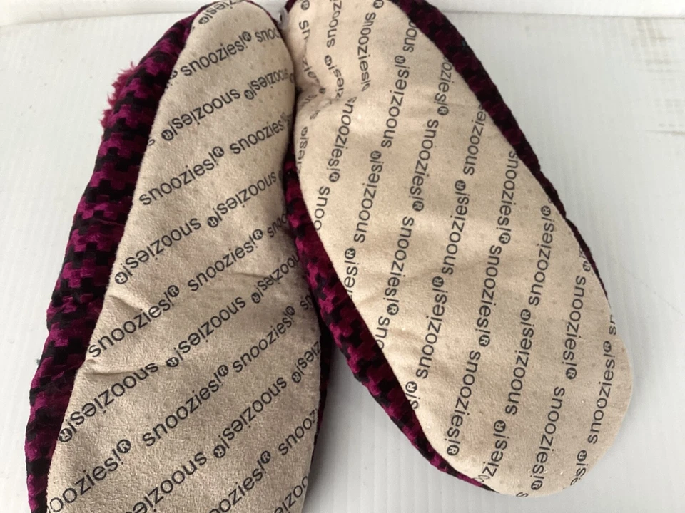 Snoozies Foot Covering SlippersBURGUNDY/BLACK Women's Size Large 9/10 NWT - Image 4 of 4