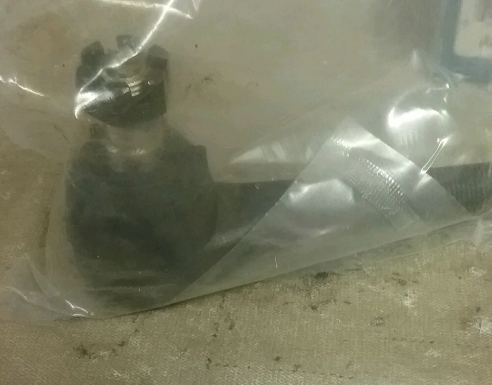 Nuevo extremo de varilla de amarre de dirección Chasis 500 XES2153RL Foto 2 de 2