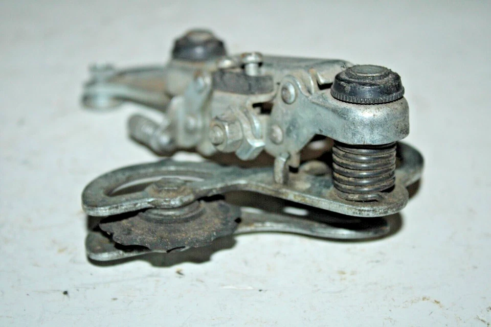 Desviador trasero Falcon vintage alcance medio 6 velocidades touring híbrido remitente EE. UU. Foto 2 de 4