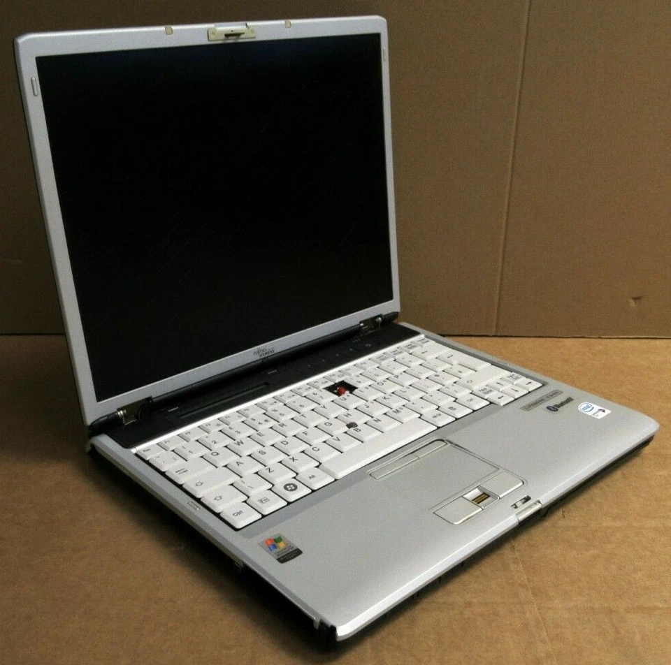 Portátil Fujitsu Lifebook S7110 Intel Core Duo T2300E 1,66 GHz sin disco duro sin RAM Foto 2 de 4
