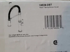 Delta Rhett 18829-DST PreRinse Pro Style Spray Kitchen Faucet Polish Chrome NEW