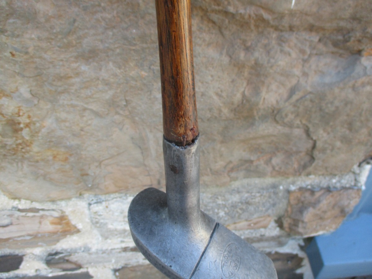 RH Hickory Shaft Schenectady Willie Scott Special Putter 36