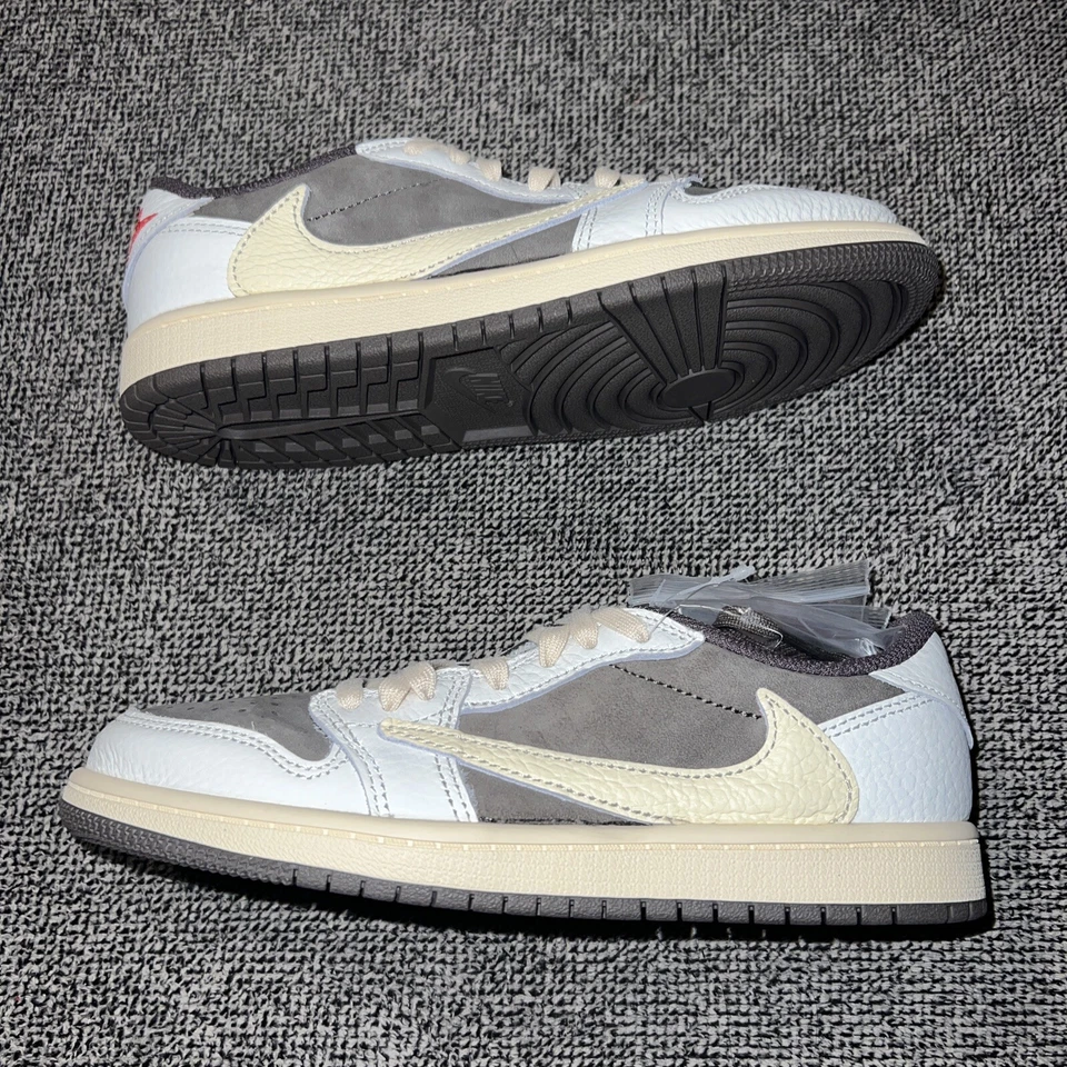 Talla 3 - Jordan 1 OG Muestra x Travis Scott Low Reverse Mocha Foto 3 de 4