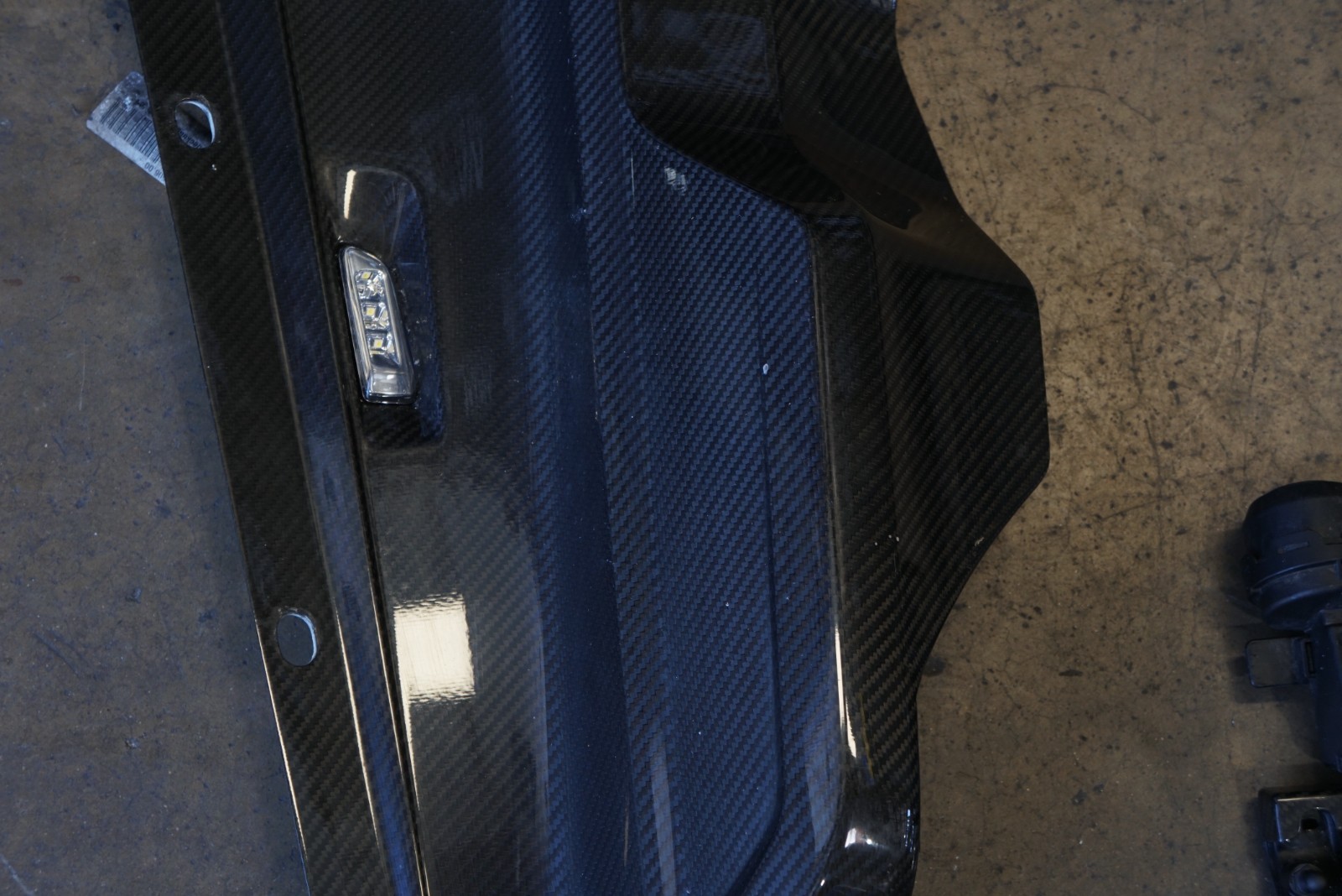 Audi R8 Perfomance 2017-2023 Rear Upper Partition panels Set P/N 4S8863129A