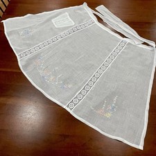 VTG Embroidered Hostess Apron 3 Panel Cotton Lawn Divided W Eyelet 1 Pocket