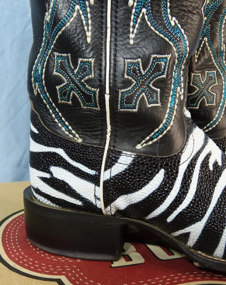 BOTAS NOCONA Negro/Blanco Rayas Tigre BOTAS VAQUERAS RAYAS Costuras Azules 6 B Foto 3 de 4