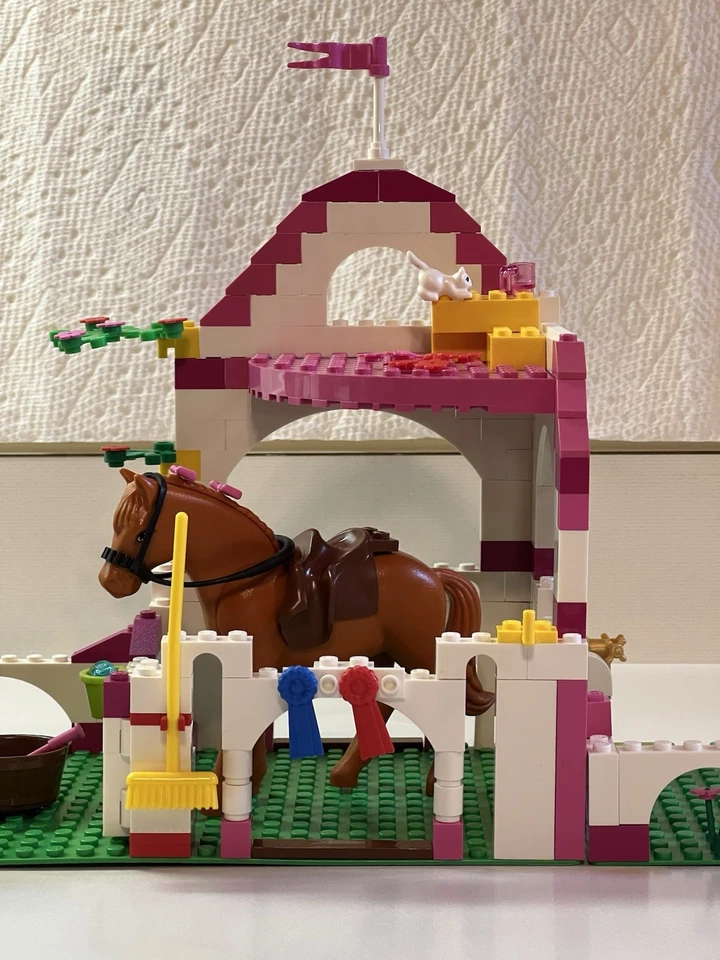 Belville Lego 7585 100% Complete with Instruction Manuals - Image 2 of 4