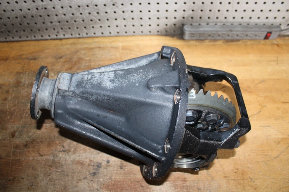 Toyota Tundra 2003 8,4 3,90 relación diferencial trasero portador trasero LSD DIFF OEM Foto 2 de 4