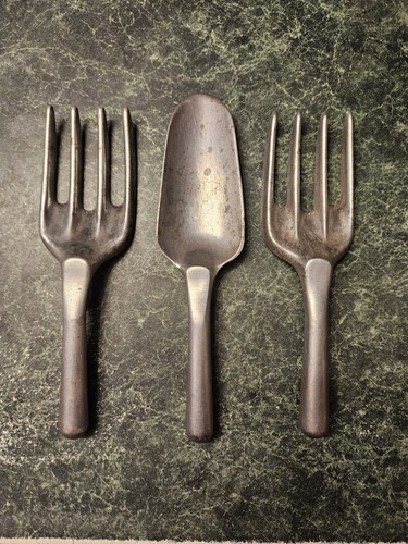 Vintage Lot Of (3) Allen Simpson Aluminum Garden Tools- Hand Rake, Spade Canada