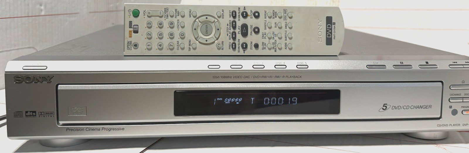 VINTAGE SONY DVP-NC60P DVD/ CD PLAYER / 5 DISC CHANGER W/ CONTROL -COMPACT DISC-