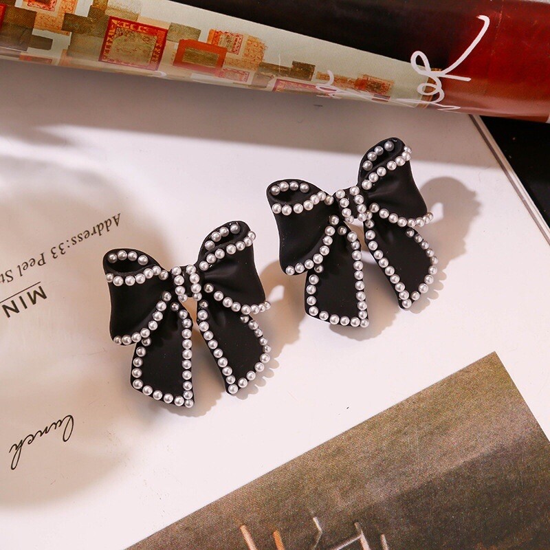 Black Bow Stud Earrings for Women,Pearl Earrings,Bow Earrings,Cute and Chic