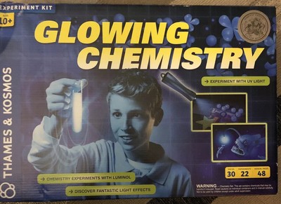 thames and kosmos glowing chemistry
