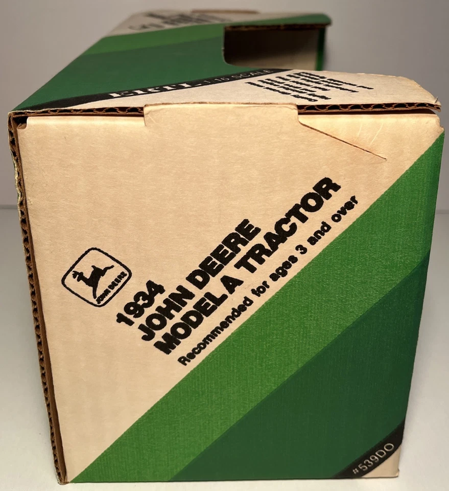 ERTL, 1934 John Deere, Trator Modelo A, #539DO, Escala 1:16, Diecast, Novo Na Caixa (B216) - Imagem 4 de 4
