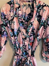 Vtg Victoria's Secret Gold Label Silk Robe Floral Seashell Kimono Mermaid