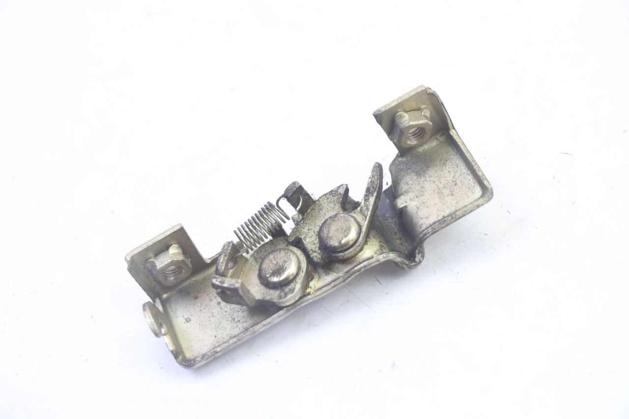 SEAT LOCK SET - DAELIM HISTORY 125 (2001 - 2002)