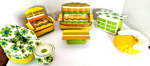 VTG 1970s Zee Toys Puff N Play Blow Up Inflatable Doll Furniture for Barbie