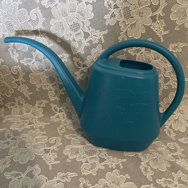Garden Scene Plastic Watering Can with Embossed Flowers Blue USA Nice! AW15