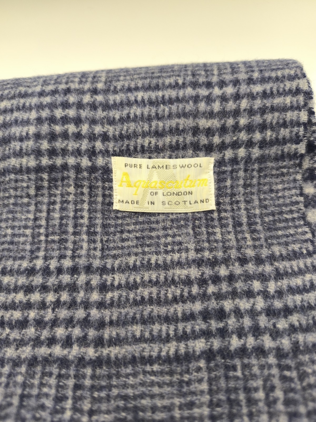 Vintage Aquascutum Scarf lovely vintage piece image 2