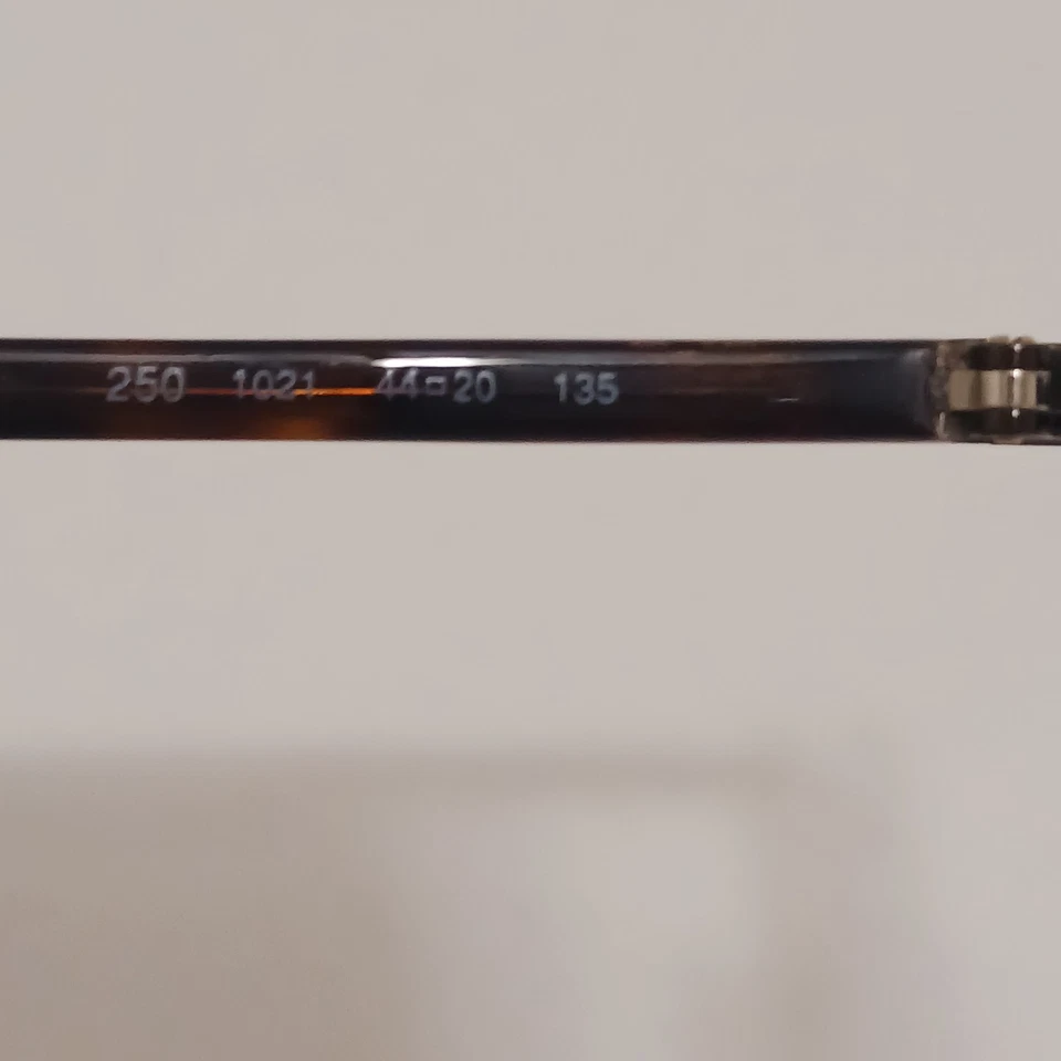 Marco de gafas GIORGIO ARMANI 250 1021 Italia 44 mm 20 135 caparazón de tortuga Foto 3 de 4