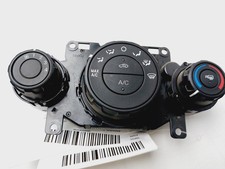 CN1519980ED heater control FORD ECOSPORT 1.5 TDCI 2013 8797558