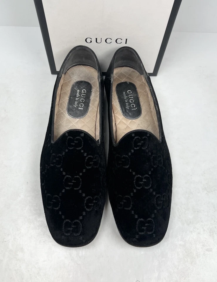 Talla 10G/10.5US - Mocasines Gucci Negro Terciopelo Doble G🖤 ¡AL POR MENOR $890! Foto 3 de 4