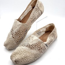 TOMS Classic Alpargata Natural Crochet Lace Slip On Shoes Womens Size 9.5 Beige