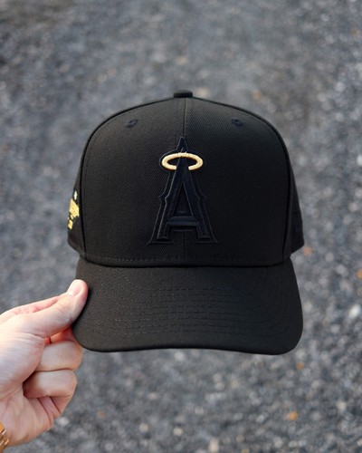 BLK/GOLD Angels - Picture 3 of 15