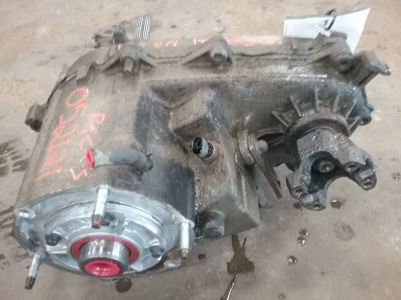 Jeep Wrangler 1997-2002 montaje de caja de transferencia 2,5 L 4 cilindros MT fabricante original Foto 2 de 3