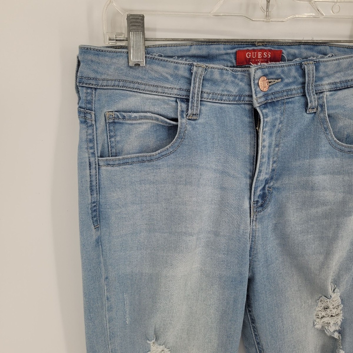 Jeans GUESS Femme Taille 29 - Denim Bleu Délavé, Coupe Droite, Occasion Très Bon état