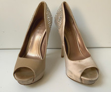 ALDO Stilleto Platafaform Bling Heels Champagne Satin with shine stones on heel 