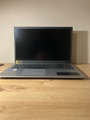 Acer Aspire 3 15.6'' (512GB SSD AMD Ryzen 5 7520U 2.8GHz 16GB RAM) Laptop -...