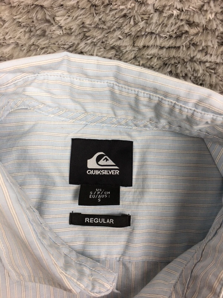 Quiksilver Button Up Shirt Mens Size Small Blue Striped White Long Sleeve - Image 4 of 4
