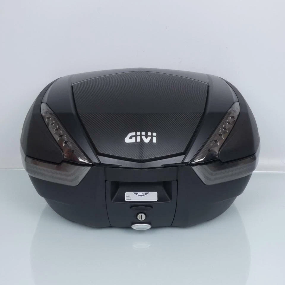 Top Case GIVI V47NN Tech Monokey 47L Carbon Retroreflector Smoked for Motorbike