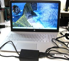 15.6" HP Pavilion 15 i5-8250U 16GB RAM/256GB SSD Touchscreen Windows 11