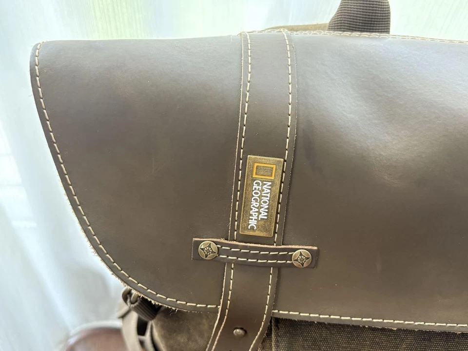 National Geographic Africa Collection A5290 - Image 3 of 4