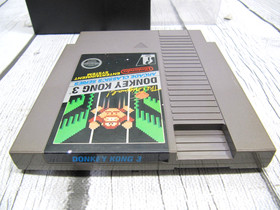 Donkey Kong 3 (Nintendo, 1986, NES) Game W/Nintendo Sleeve 5 Screw - Tested