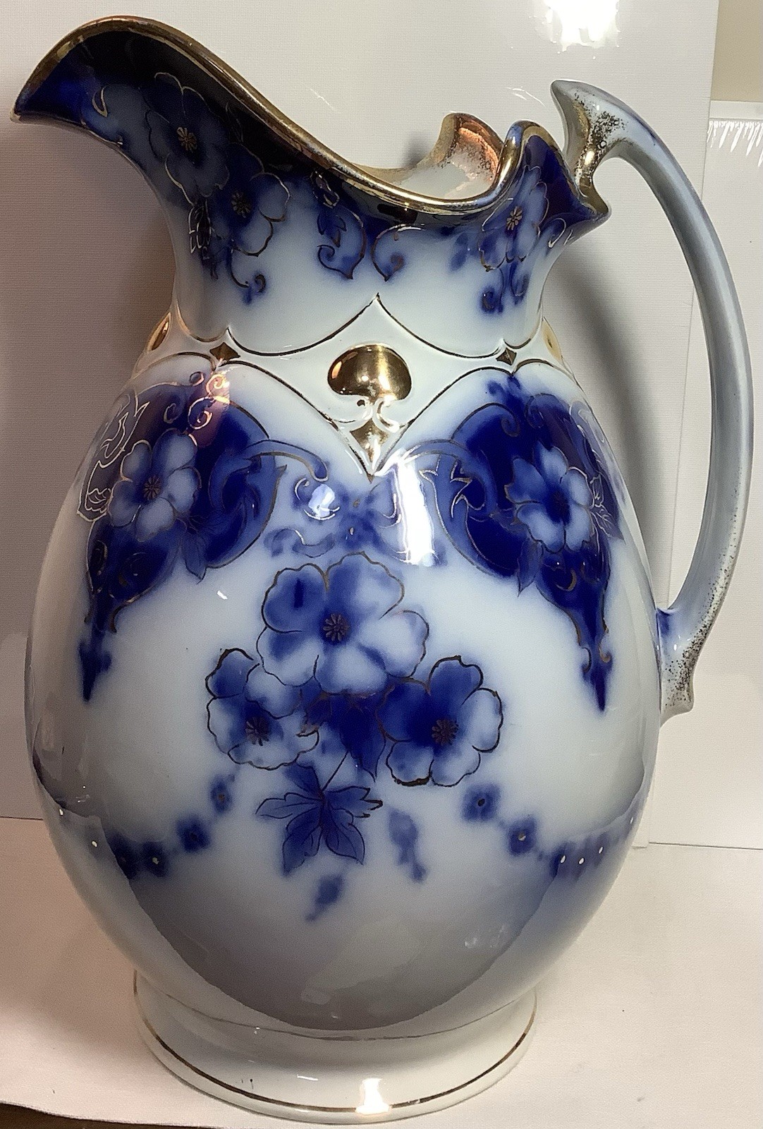 MT1044 Myott Son & Co Large Semi Porcelain English Blue Flow Pitcher W/Gold Trim