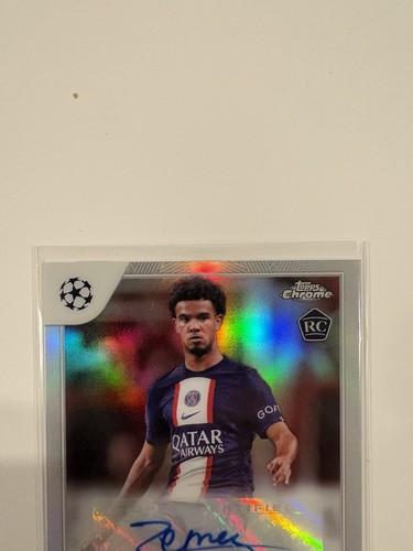 2022-23 Topps Chrome UEFA Club Competitions - Chrome Autographs Warren... - Picture 2 of 4