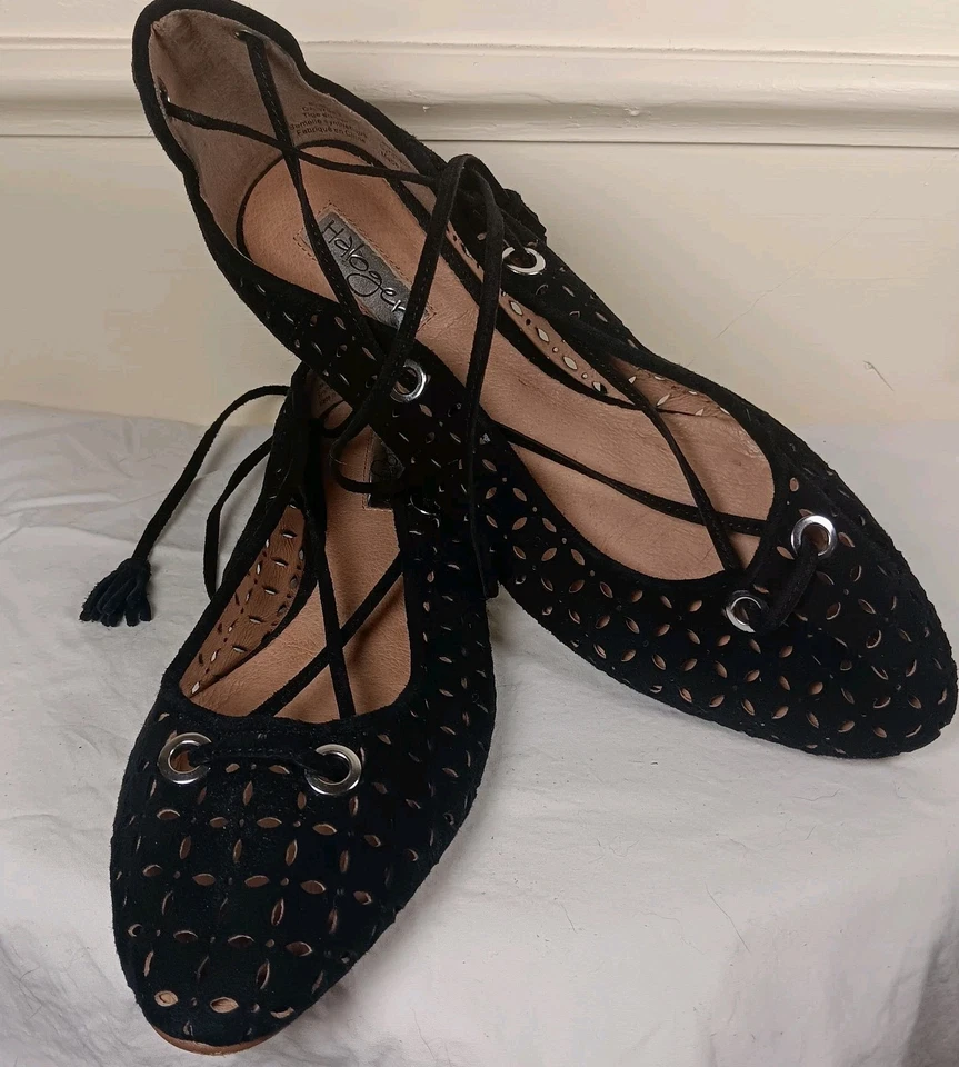 NUEVO CON ETIQUETAS HALÓGENO CUERO NEGRO Gamuza CORTE LÁSER Con cordones Borla Ballet Planos Talla 8.5 M Foto 2 de 4