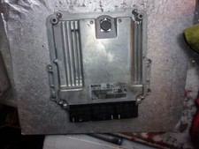 PEUGEOT CITROEN 2.2 C5 X7 ECU 0281015199 9666104080 0 281 015 199 96 661 040 80
