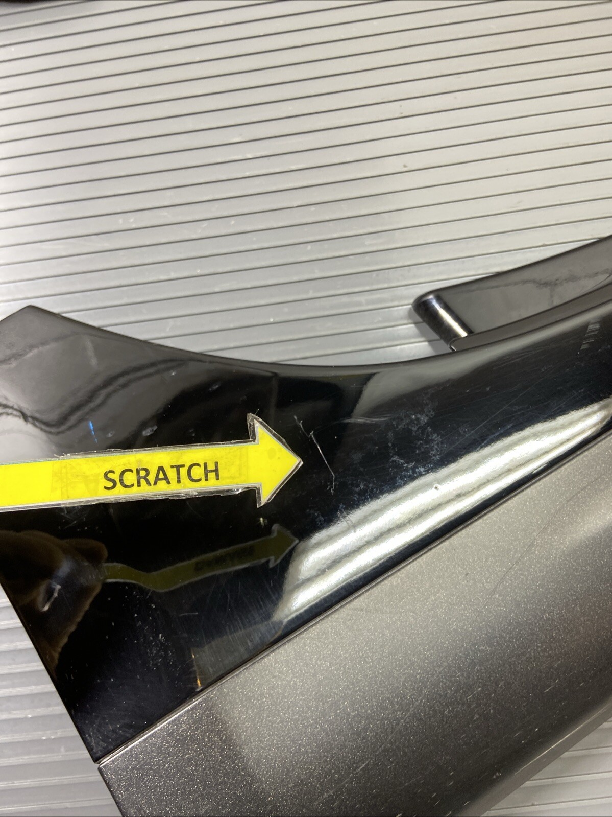 2014-2024 Maserati Ghibli M157 Right Rocker Panel Black Trim OEM *NOTE*